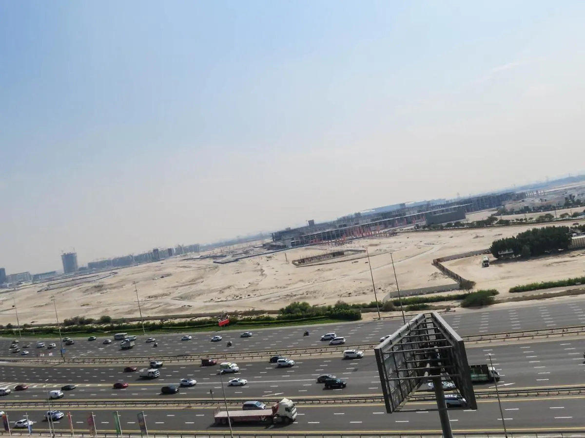 Super Oyo 833 Home Bayz By Danube Dubai Apartment